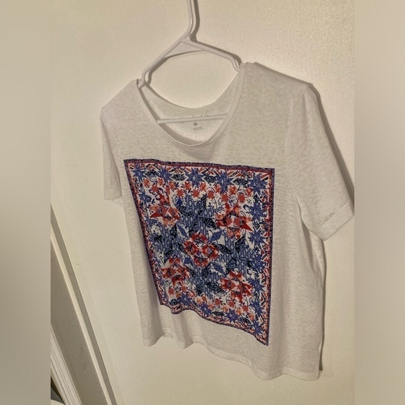 Gloria Vanderbilt white short sleeve shirt with quilt design in size Medium - Picture 1 of 5